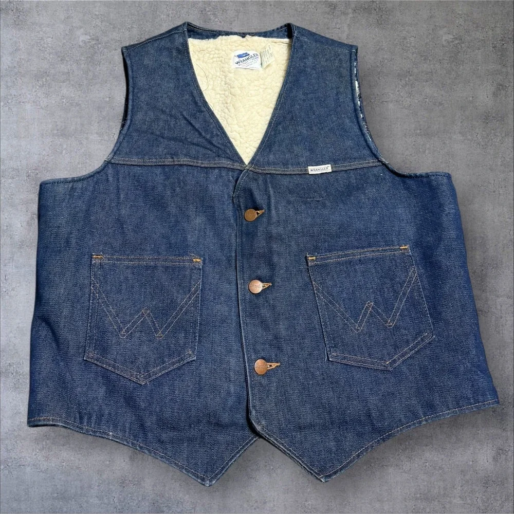 Vintage 70s Wrangler No Fault Sherpa Lined Denim Vest Size L Made USA‎ EXCELLENT